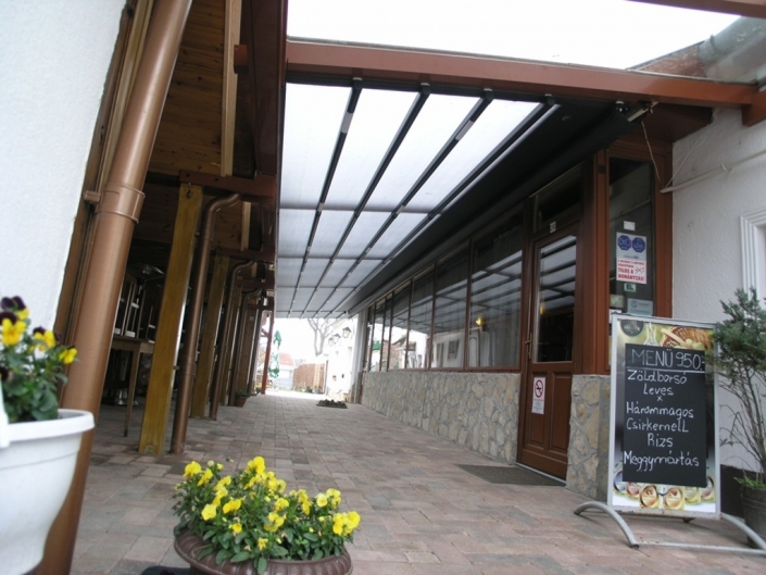 Motoros Pergola Étterem Pápa Motoros Pergola Étterem Pápa